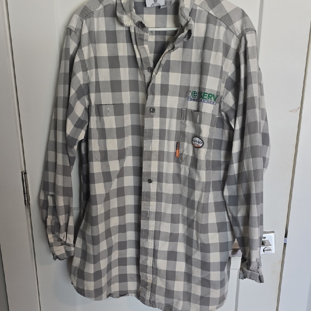 Men's FR Workshirt  Gray Plaid Button-Down Shirt